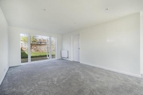 4 bedroom semi-detached house for sale, Bicester,  Oxfordshire,  OX26