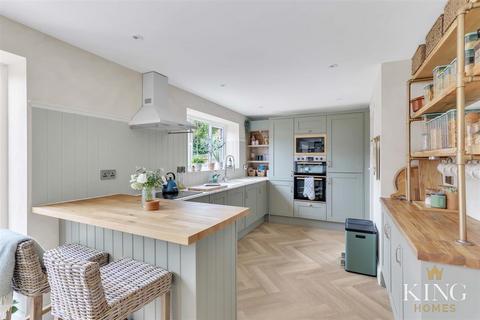 45 Chestnut Way, Bidford On Avon, Alcester, B50 4GF