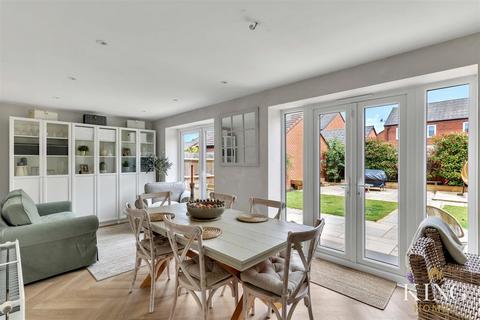 45 Chestnut Way, Bidford On Avon, Alcester, B50 4GF
