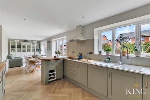 45 Chestnut Way, Bidford On Avon, Alcester, B50 4GF