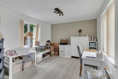 45 Chestnut Way, Bidford On Avon, Alcester, B50 4GF