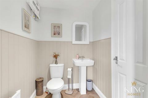 45 Chestnut Way, Bidford On Avon, Alcester, B50 4GF