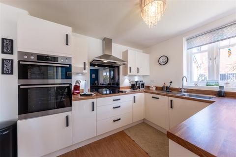 undefined, Tiverton Way, Tarporley