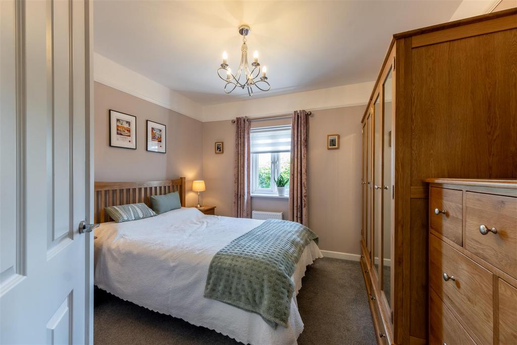 3 Tiverton Way-023.jpg