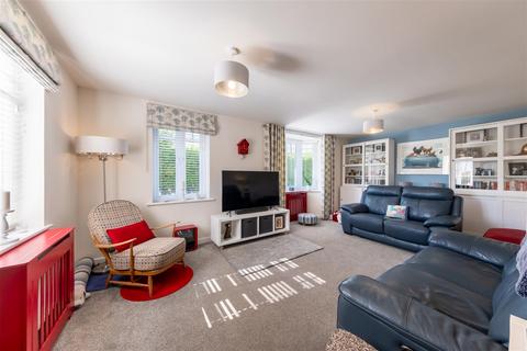 undefined, Tiverton Way, Tarporley