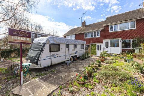 2 Breach Close, Steyning, BN44 3RZ