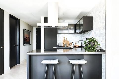 2 bedroom apartment for sale, One Crown Place, London, EC2A