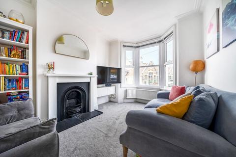 99 Luckwell Road, Bristol, BS3 3ET