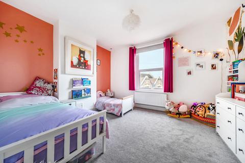 99 Luckwell Road, Bristol, BS3 3ET