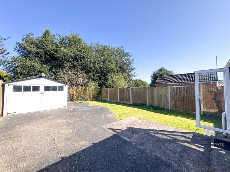 Rear garden view 2