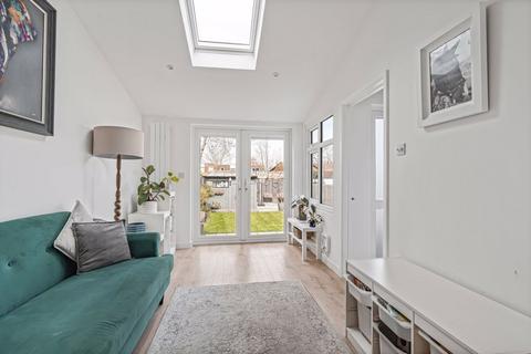 3 bedroom semi-detached house for sale, Dawnay Road, Bookham
