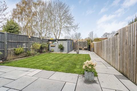 26 Dawnay Road, Great Bookham, Leatherhead, KT23 4PE