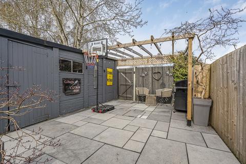 26 Dawnay Road, Great Bookham, Leatherhead, KT23 4PE
