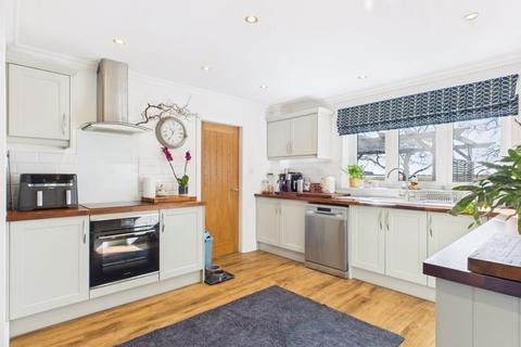 6 Heather Close, Woodhall Spa, LN10 6YD