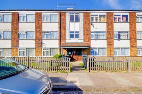 3 bedroom flat for sale, RUSKIN WALK, EDMONTON
