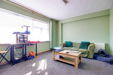 3 bedroom flat for sale, RUSKIN WALK, EDMONTON