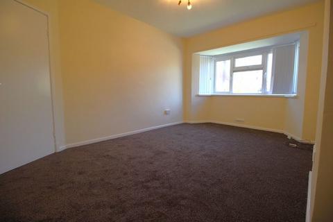 2 bedroom terraced house to rent, Arkwright Road, Walsall