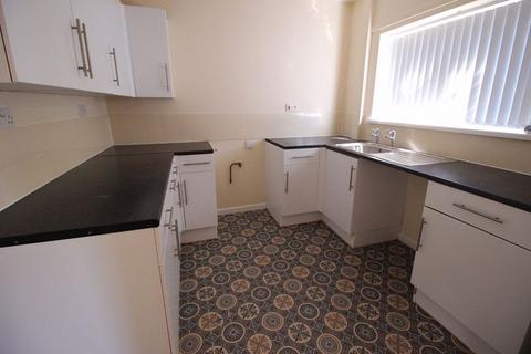 2 bedroom terraced house to rent, Arkwright Road, Walsall