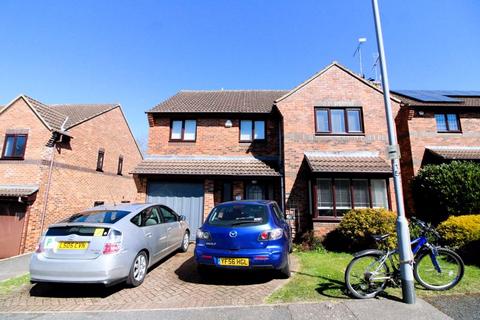 19 Lippitts Hill, Luton, LU2 7YN