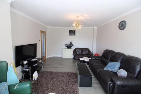 19 Lippitts Hill, Luton, LU2 7YN