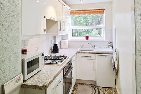 2 bedroom cottage for sale, Church Street, Horwich