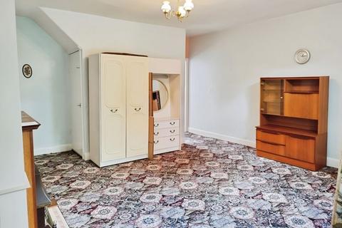2 bedroom cottage for sale, Church Street, Horwich
