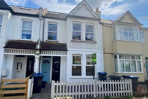 41 Clarendon Road, London, SW19 2DX