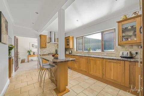 undefined, Clasemont Road, Morriston, Swansea