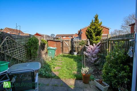 2 bedroom end of terrace house for sale, Bushbarns, West Cheshunt