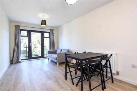 2 bedroom apartment to rent, Nursery Close, Botley