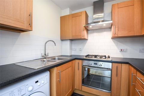 2 bedroom apartment to rent, Nursery Close, Botley