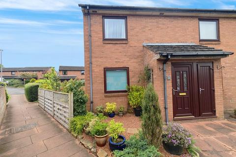 2 bedroom flat for sale, Showfield, Brampton