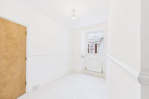 2 bedroom end of terrace house for sale, Helston Road, Penryn - Character cottage