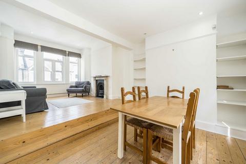 3 bedroom maisonette for sale, Longbeach Road, London SW11