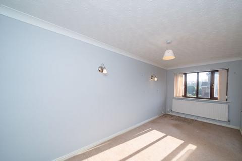 2 Bramble Close, Cradley Heath, B64 5QQ