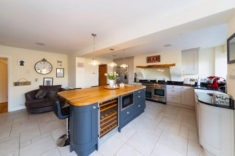 undefined, Banbury Road, Banbury OX15