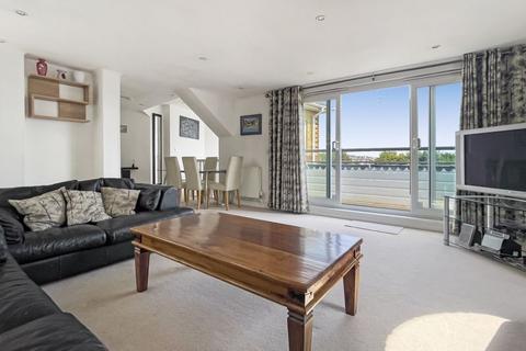 2 bedroom apartment for sale, Orchard Place, Cowes PO31