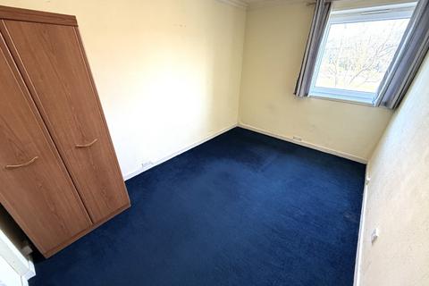 2 bedroom flat to rent, Shapinsay Square, Sheddocksley, Aberdeen, AB15