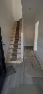 3 bedroom detached house to rent, Sheringham Avenue, Romford, London, United Kingdom, RM7 9DR