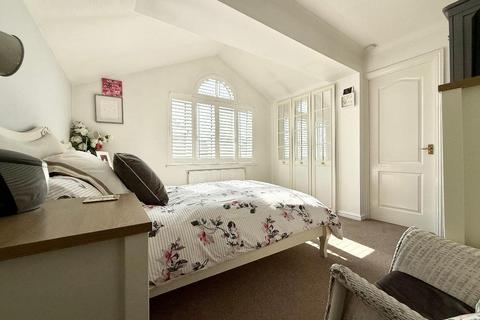 20 The Belfry, Luton, LU2 7GA