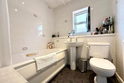 20 The Belfry, Luton, LU2 7GA