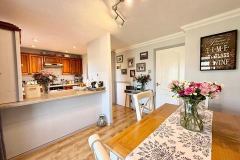 20 The Belfry, Luton, LU2 7GA