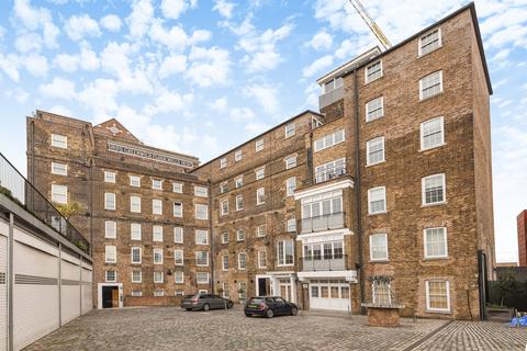 2 bedroom apartment to rent, Greenwich High Road Greenwich SE10