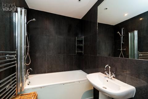 2 bedroom flat for sale, Norfolk Terrace, Brighton, BN1