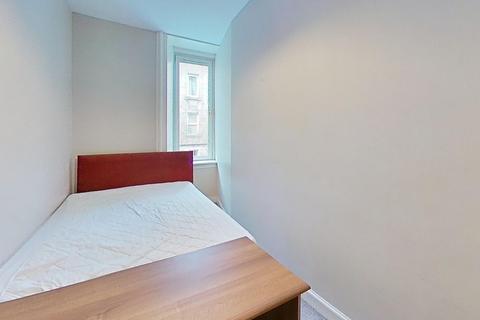 4 bedroom flat to rent, Fowler Terrace, Edinburgh, EH11