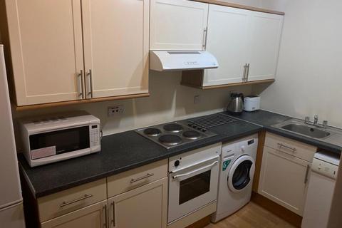2 bedroom flat to rent, Chancellor Street, Partick, Glasgow, G11