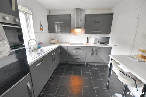 3 bedroom detached bungalow for sale, Millfields Close, Pentlepoir, Kilgetty
