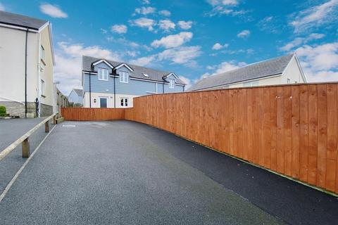 4 bedroom detached house for sale, Garden Meadows Park, Tenby