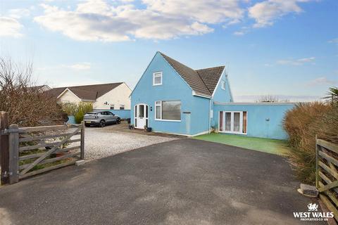 4 bedroom detached bungalow for sale, Wooden, Saundersfoot