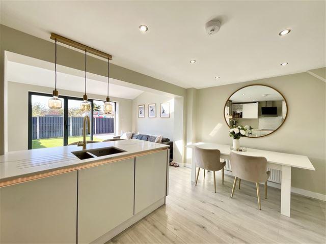 Kitchen/living/dining space